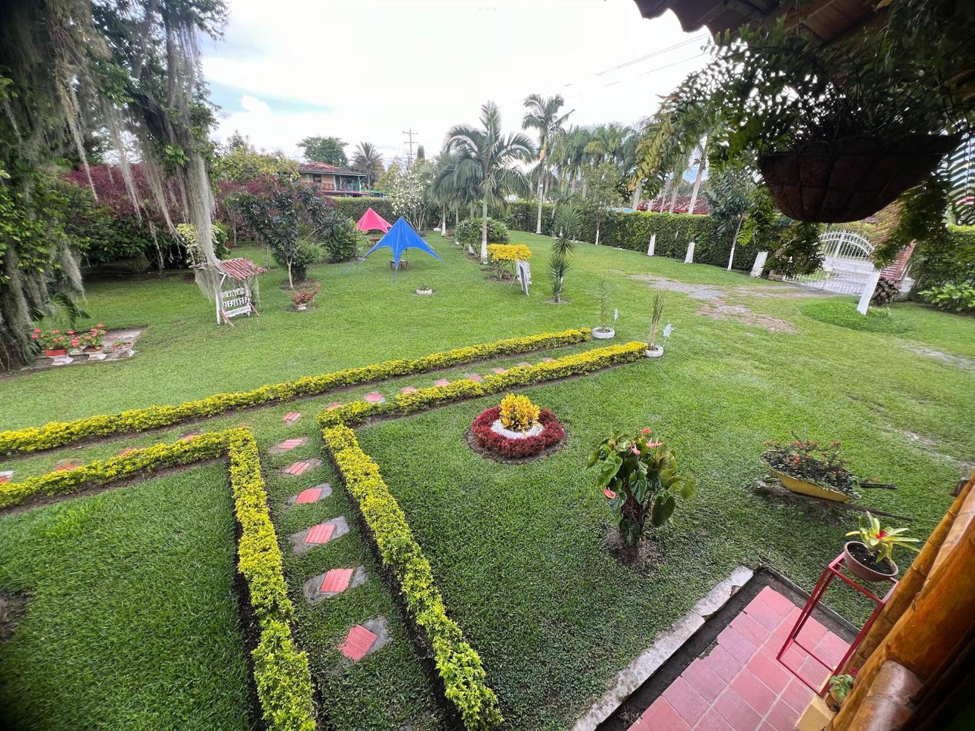 Villa Alejandra Del Quindio Calarcá Extérieur photo