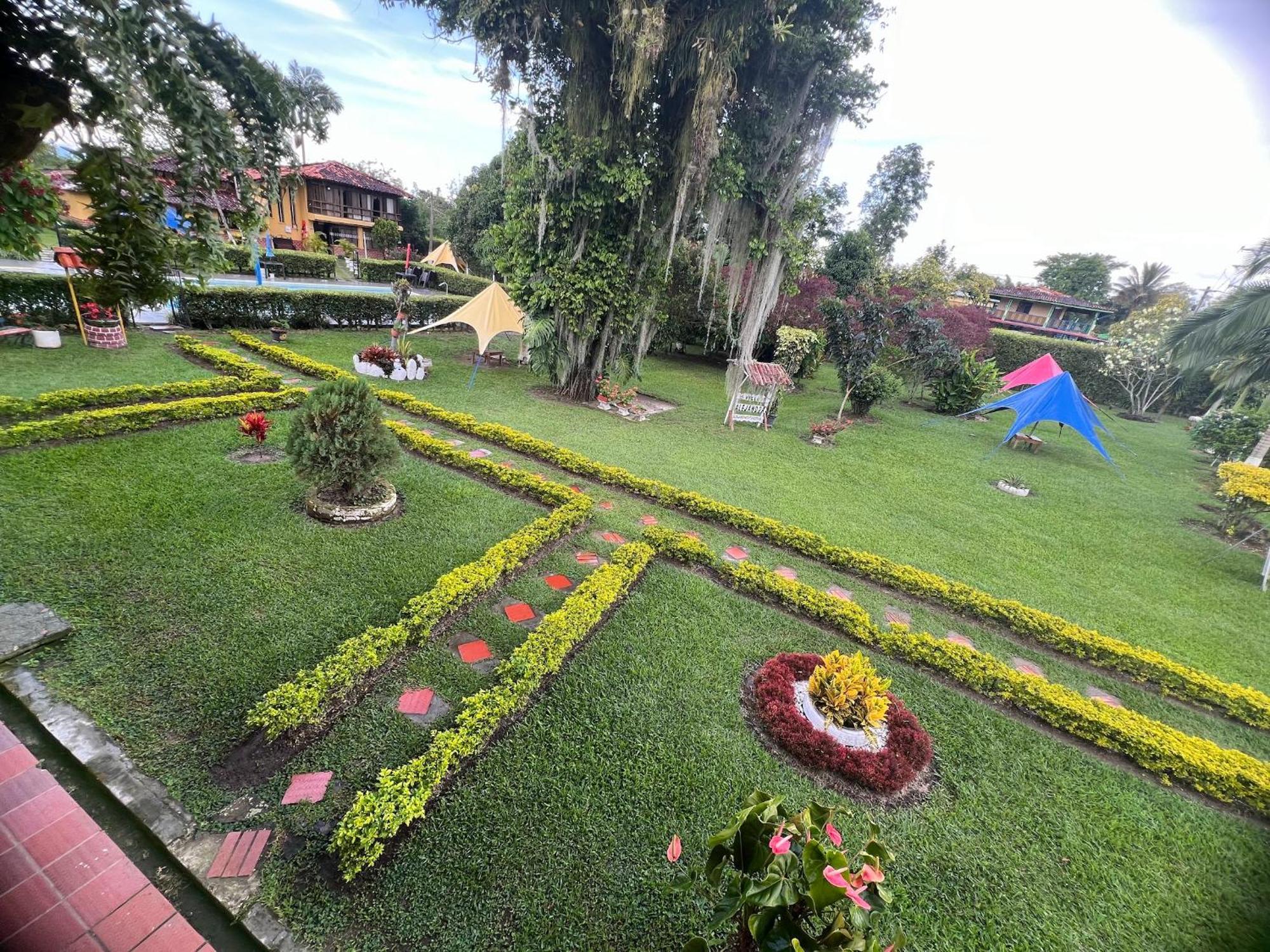 Villa Alejandra Del Quindio Calarcá Extérieur photo