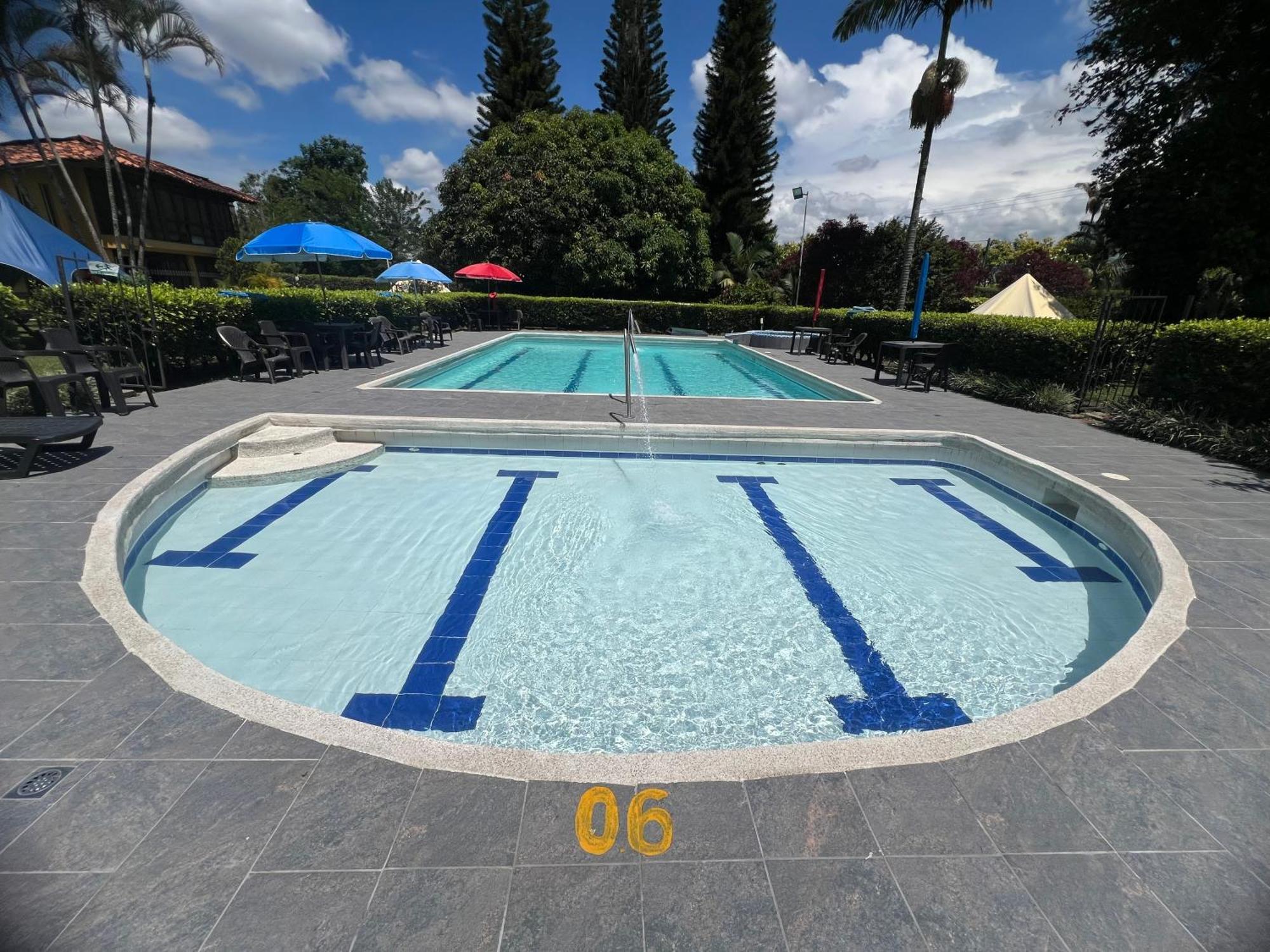 Villa Alejandra Del Quindio Calarcá Extérieur photo