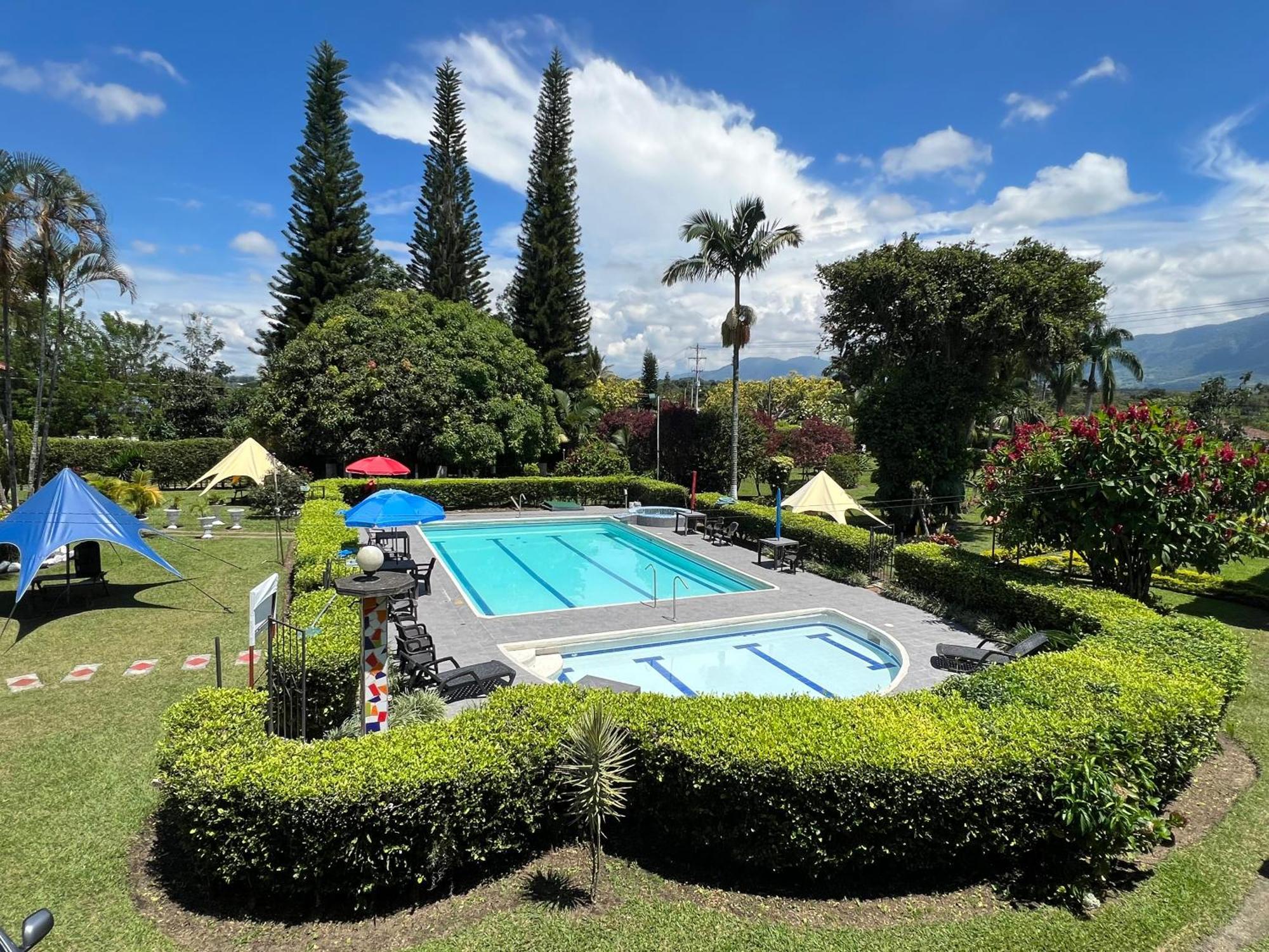 Villa Alejandra Del Quindio Calarcá Extérieur photo