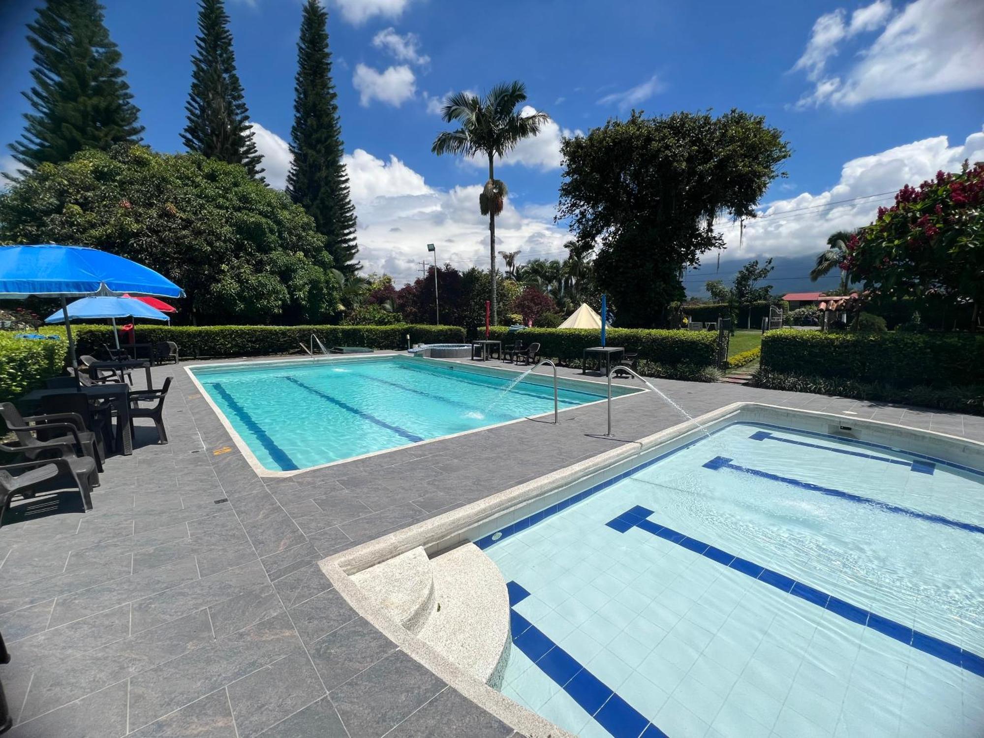 Villa Alejandra Del Quindio Calarcá Extérieur photo