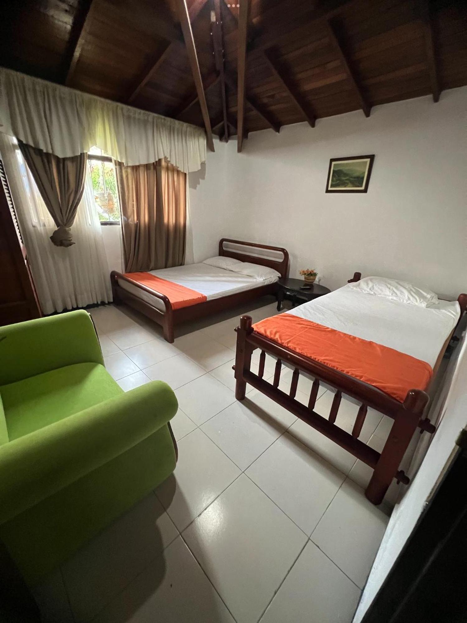Villa Alejandra Del Quindio Calarcá Extérieur photo